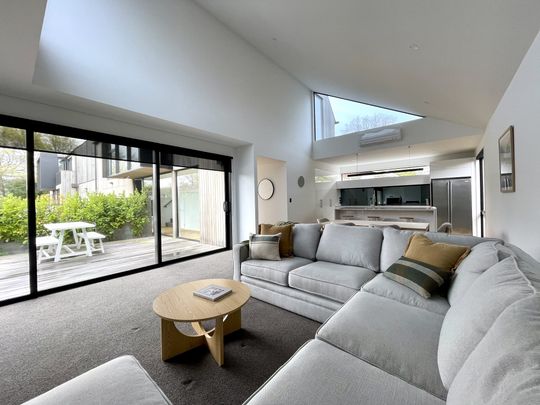 Riccarton, 3 bedrooms - Photo 1