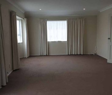 Mandel Mews - Photo 4