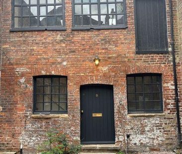 2 bedroom terraced house to rent - Photo 5