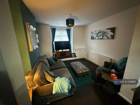 3 bedroom terraced house to rent - Photo 2