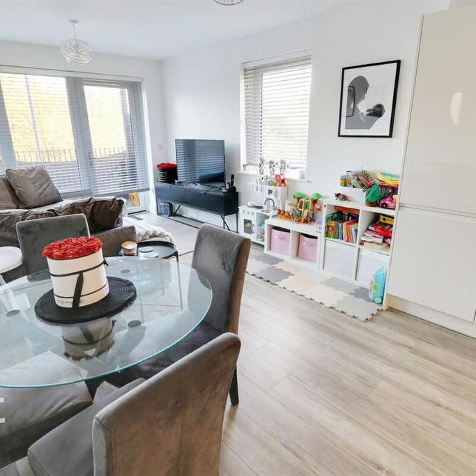 2 bedroom apartment to rent - Photo 1