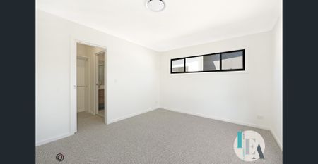 Modern Living at Its Finest – Brand-New, Stylish Townhouse - Photo 3