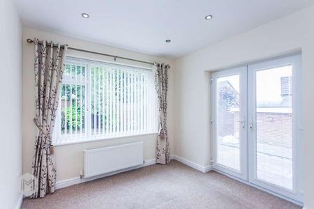 Belmont View, Bolton, Lancashire, BL2 - Photo 3