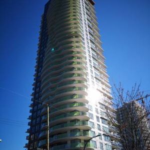 $3,200 / 2br - 950ft2 - Floor18th - 6638 Dunblane Ave (Burnaby) - Photo 2