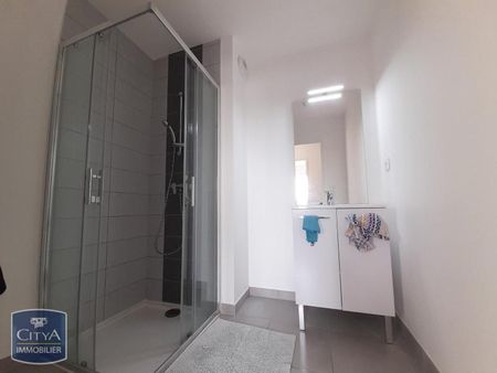 Location Appartement 2 pièces 43m² MONTLOUIS SUR LOIRE 37270 - Photo 5