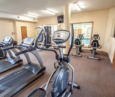 Fallowfield Towers III - Photo 3