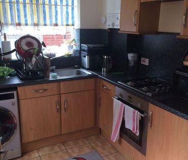 2 bedroom semi-detached house to rent - Photo 1