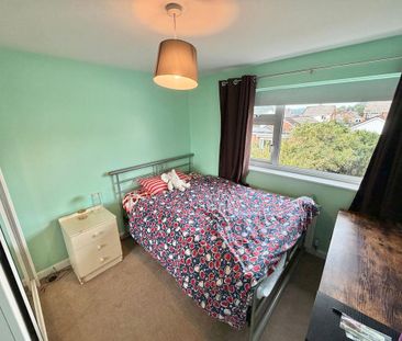 3 bedroom semi-detached house to rent - Photo 6