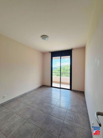 Location Appartement 3 pièces 66m² PAPEETE 98714 - Photo 2