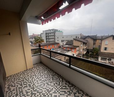 AFFITTASI LUMINOSO APPARTAMENTO RINNOVATO DI 4.5 LOCALI - Foto 2