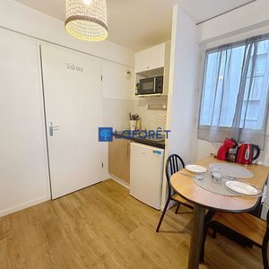 Apartment - Photo 2