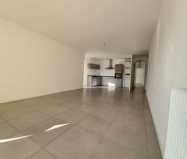 Location appartement 3 pièces, 80.00m², Ajaccio - Photo 6