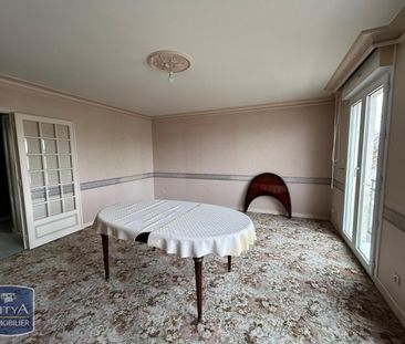 Location Appartement 3 pièces 92m² LAVAL 53000 - Photo 3