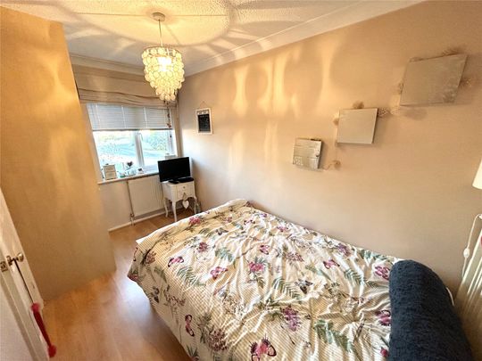 1 bedroom House in Rook Close, Wokingham - Photo 1