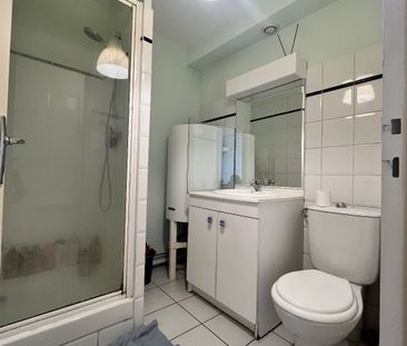 Location Appartement 3 pièces 37m² BORDEAUX 33800 - Photo 1