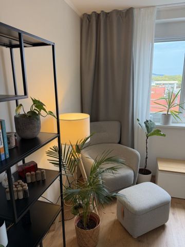 Provisionsfrei und Sofortbezug: 3 Zimmerwohnung mit Fernblick direkt an der Stadtgrenze Wien - Top 3/33 - Photo 2