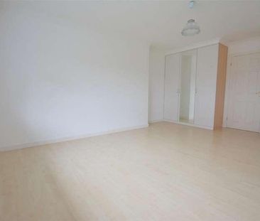 Dudsbury Road, Ferndown, BH22 - Photo 4