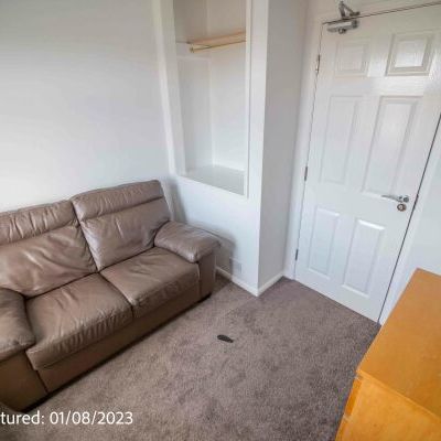 40 Newland Park Drive - Photo 1