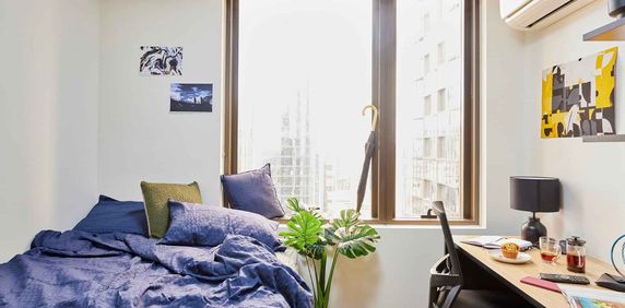 Signature Studio Apartment - Photo 2