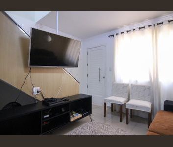 Casa de condomínio para alugar com 56m², 2 quartos e 1 vaga - Foto 1