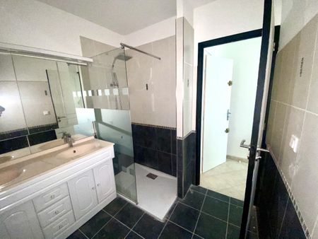 Location Appartement 2 pièces 36m² - Photo 3