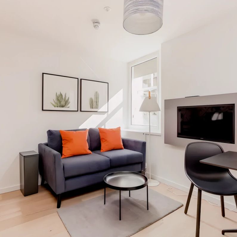 Studio City View - Photo 1