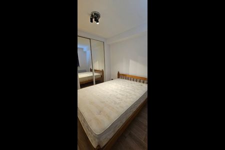 2 Bed Flat, Telegraph Place, E14 - Photo 4