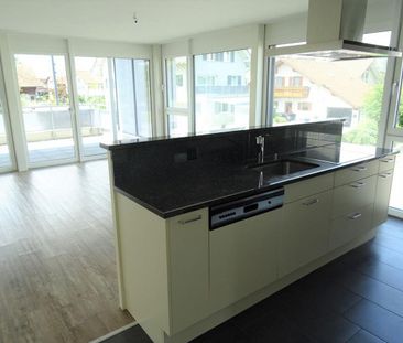 Moderne Wohnung mit Gartensitzplatz - Photo 1