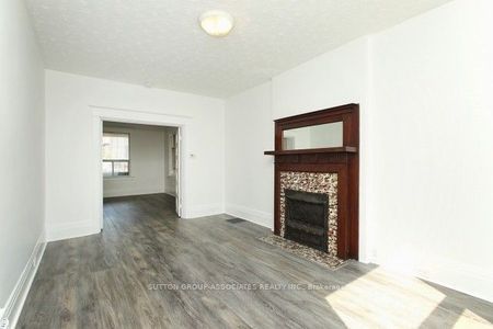 For Lease - 57 Aziel Street Unit# Main, Toronto, Ontario - Photo 3