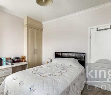 2 Bedroom House - Terraced To Let - Photo 4