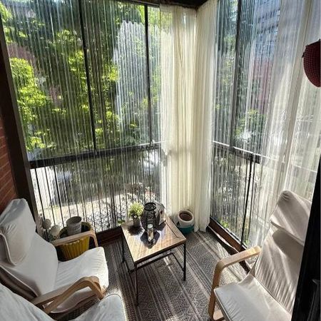 Grand appartement 4 chambres / 3 salles de bains - Photo 4