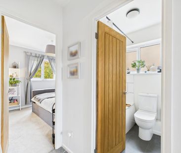 2 bedroom terraced house to rent - Photo 5