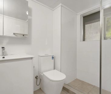 Spacious 2-Bedroom apartment - Photo 5