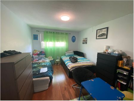 For Lease - 43 Quaker Ridge Road Unit# (Main), Vaughan, Ontario - Photo 3