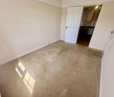 3 bedroom detached house to rent - Photo 6