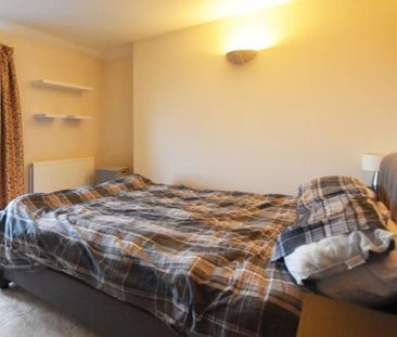 4 bedroom penthouse to rent - Photo 3