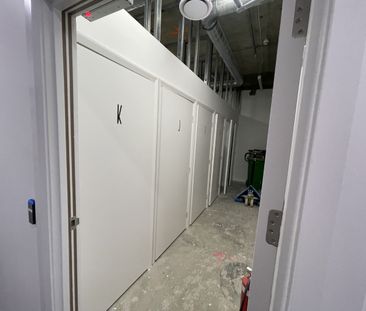 BRAND NEW CENTRAL TWO BEDROOM APARTMENT - Photo 5