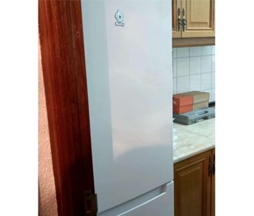 Piso de alquiler en Calle de Santa Teresa de Jesús, 19, Centro Urbano - Photo 4