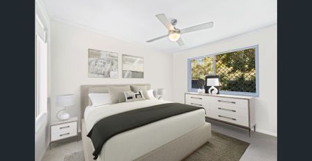 Large 6mx6m shed/workshop and Solar panels - Photo 3