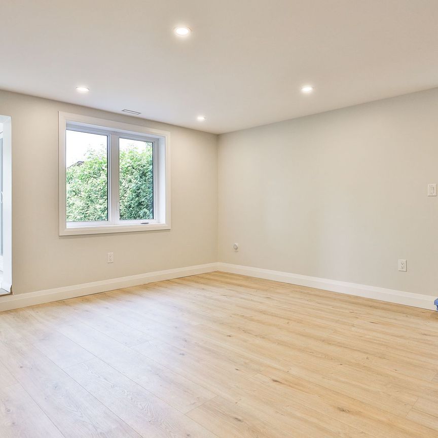 For Lease - 14 Calais Avenue Unit# Lower, Toronto, Ontario - Photo 1
