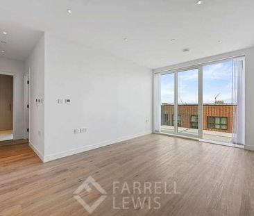 Iris House, Southall, UB1 - Photo 3