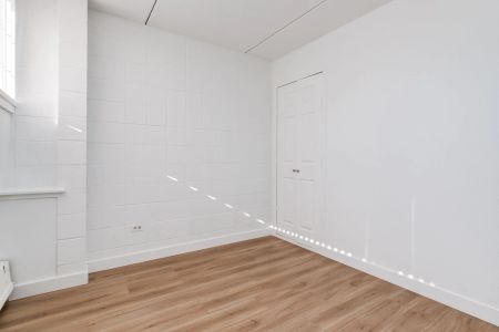 - 2 Bedroom at Hillsboro Place - Photo 5