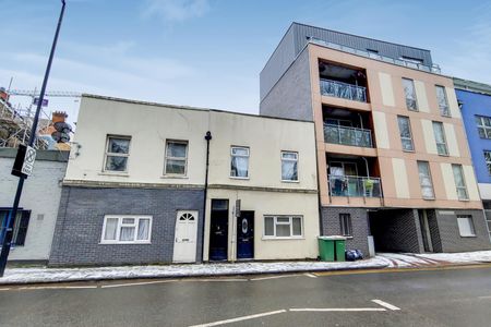 Flat To Let - Photo 4