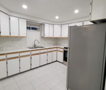 For Lease - 43 Brandy Crescent Unit# Basement, Vaughan, Ontario - Photo 3
