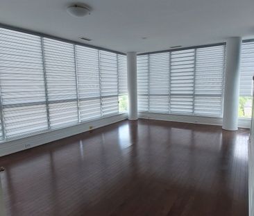 For Lease - 18 Harding Boulevard Unit# Ph204, Richmond Hill, Ontario - Photo 2