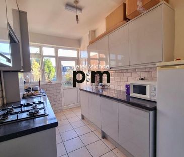 House share to rent - Photo 3