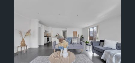 Modern Family Home for Comfortable Living - Photo 4