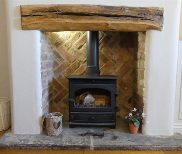 4 bedroom cottage to rent - Photo 2