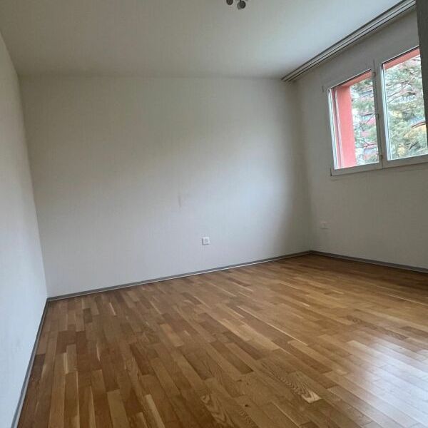 Modern 3.5 room apartment in a good location - Photo 1