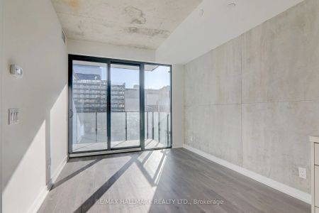 55 Ontario Street #606 - Photo 2